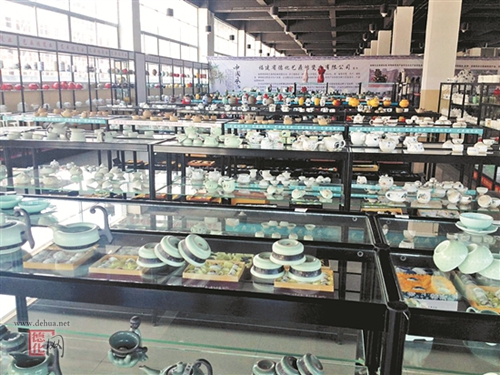 德化:陶瓷业升级 年轻人回流 - 市场动态 - 泉州市